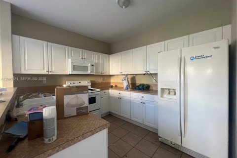 Condo in Homestead, Florida, 3 bedrooms  № 2339867 - photo 17
