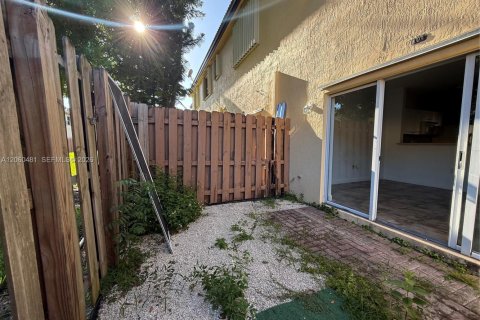 Condo in Homestead, Florida, 3 bedrooms  № 2339867 - photo 26