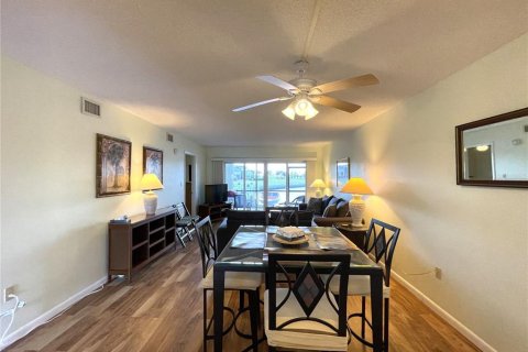 Condo in Punta Gorda, Florida, 2 bedrooms  № 1631487 - photo 7