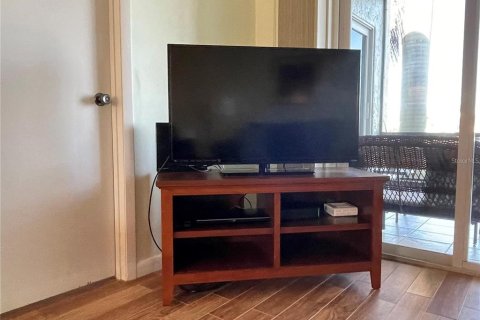 Condo in Punta Gorda, Florida, 2 bedrooms  № 1631487 - photo 26
