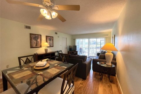 Condo in Punta Gorda, Florida, 2 bedrooms  № 1631487 - photo 19