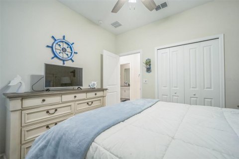 House in Davenport, Florida 3 bedrooms, 183.85 sq.m. № 1680510 - photo 9