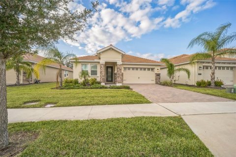 House in Davenport, Florida 3 bedrooms, 183.85 sq.m. № 1680510 - photo 1