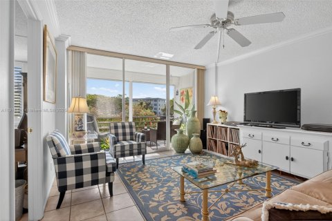 Copropriété à vendre à Oakland Park, Floride: 2 chambres, 90.58 m2 № 2015998 - photo 14