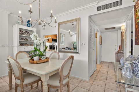 Copropriété à vendre à Oakland Park, Floride: 2 chambres, 90.58 m2 № 2015998 - photo 13