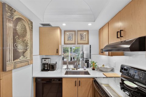 Copropriété à vendre à Oakland Park, Floride: 2 chambres, 90.58 m2 № 2015998 - photo 9