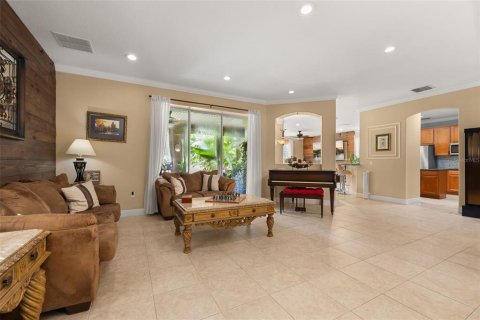 Villa ou maison à vendre à Kissimmee, Floride: 4 chambres, 333.15 m2 № 2410609 - photo 7