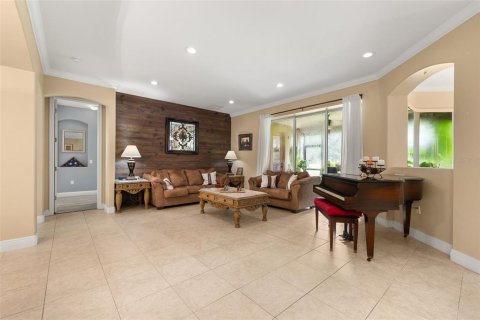 Villa ou maison à vendre à Kissimmee, Floride: 4 chambres, 333.15 m2 № 2410609 - photo 6