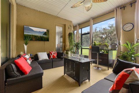 Villa ou maison à vendre à Kissimmee, Floride: 4 chambres, 333.15 m2 № 2410609 - photo 12