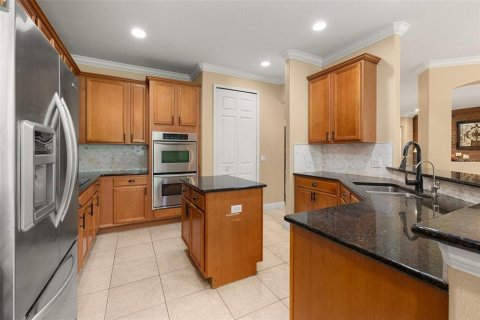 Villa ou maison à vendre à Kissimmee, Floride: 4 chambres, 333.15 m2 № 2410609 - photo 19