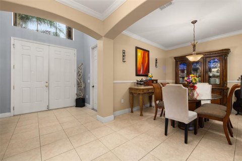 Villa ou maison à vendre à Kissimmee, Floride: 4 chambres, 333.15 m2 № 2410609 - photo 5