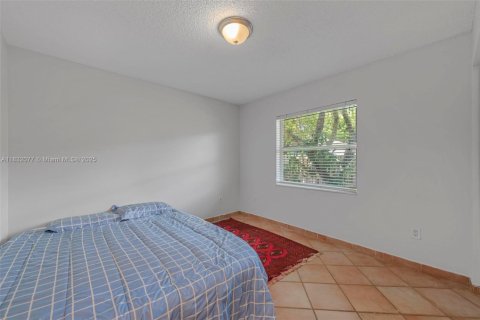 Casa en venta en Doral, Florida, 3 dormitorios, 98.85 m2 № 1809051 - foto 3