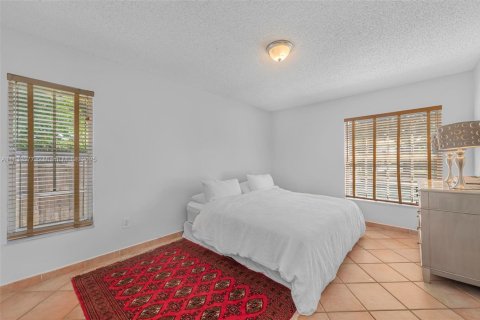 Casa en venta en Doral, Florida, 3 dormitorios, 98.85 m2 № 1809051 - foto 21