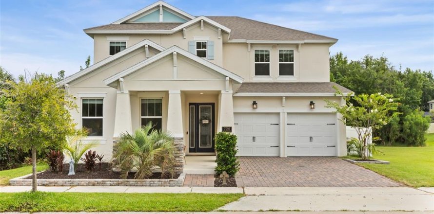 House in DeBary, Florida 4 bedrooms, 271.65 sq.m. № 2230782