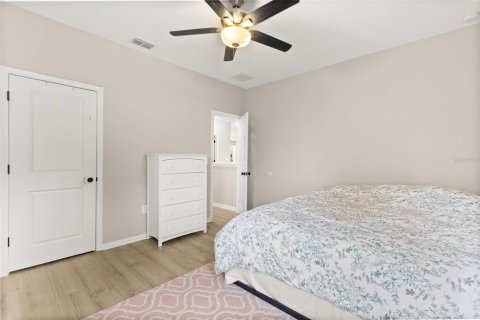 House in DeBary, Florida 4 bedrooms, 271.65 sq.m. № 2230782 - photo 25