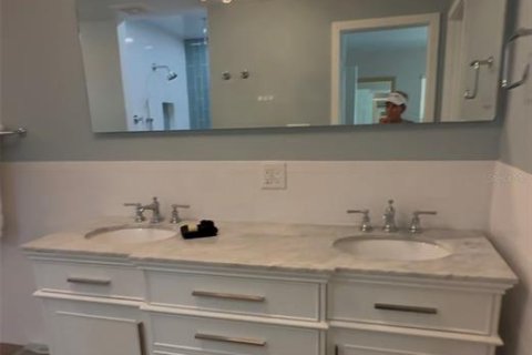 Casa en venta en Tampa, Florida, 3 dormitorios, 228.17 m2 № 2419767 - foto 21