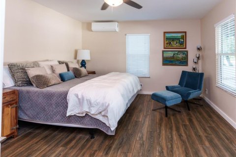 Casa en venta en Tampa, Florida, 3 dormitorios, 228.17 m2 № 2419767 - foto 22