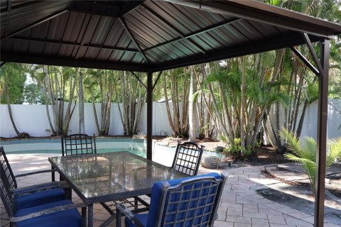 Casa en venta en Tampa, Florida, 3 dormitorios, 228.17 m2 № 2419767 - foto 4