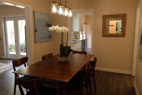 Casa en venta en Tampa, Florida, 3 dormitorios, 228.17 m2 № 2419767 - foto 10