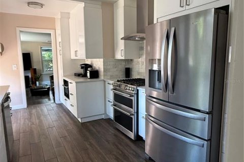 Casa en venta en Tampa, Florida, 3 dormitorios, 228.17 m2 № 2419767 - foto 16