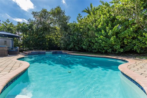 Купить виллу или дом в Норт-Майами, Флорида 3 спальни, 170.57м2, № 1987001 - фото 1