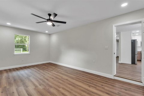 House in Mulberry, Florida 3 bedrooms, 150.87 sq.m. № 1919559 - photo 18