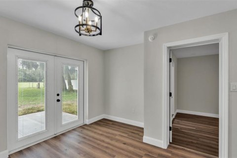 House in Mulberry, Florida 3 bedrooms, 150.87 sq.m. № 1919559 - photo 16
