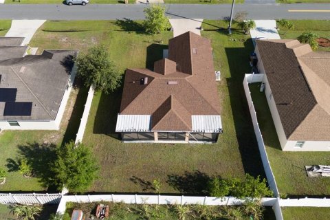House in Kissimmee, Florida 3 bedrooms, 100.8 sq.m. № 1719441 - photo 6
