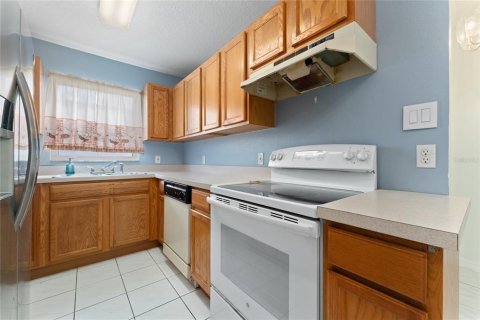 House in Kissimmee, Florida 3 bedrooms, 100.8 sq.m. № 1719441 - photo 12