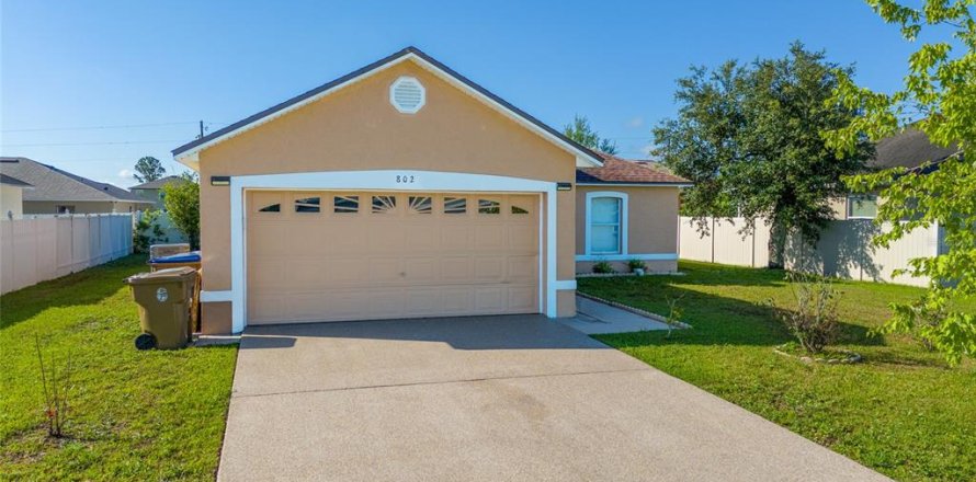 House in Kissimmee, Florida 3 bedrooms, 100.8 sq.m. № 1719441