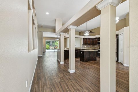 House in Lutz, Florida 4 bedrooms, 308.25 sq.m. № 1834628 - photo 17