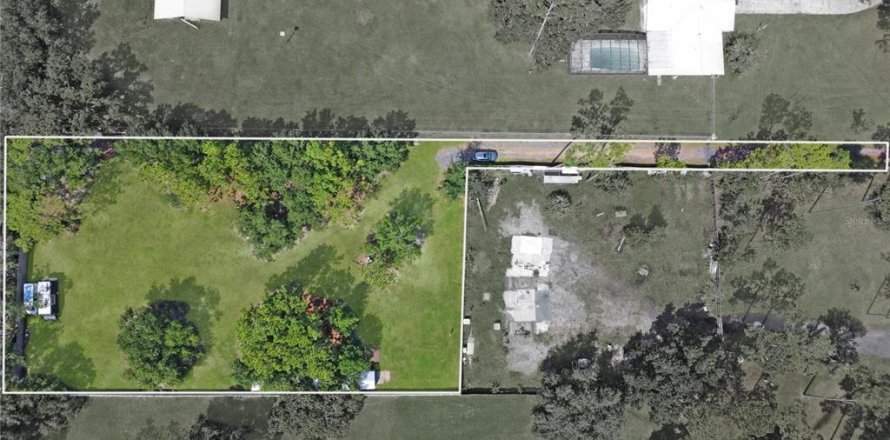 Land in Kissimmee, Florida № 1910368
