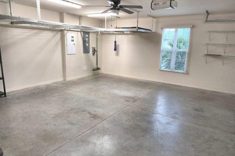 House in The Villages, Florida 3 bedrooms, 156.08 sq.m. № 1849564 - photo 18