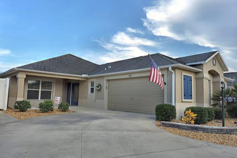 House in The Villages, Florida 3 bedrooms, 156.08 sq.m. № 1849564 - photo 2