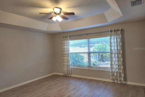House in The Villages, Florida 3 bedrooms, 156.08 sq.m. № 1849564 - photo 8