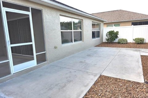 House in The Villages, Florida 3 bedrooms, 156.08 sq.m. № 1849564 - photo 22
