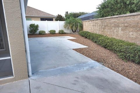 House in The Villages, Florida 3 bedrooms, 156.08 sq.m. № 1849564 - photo 21