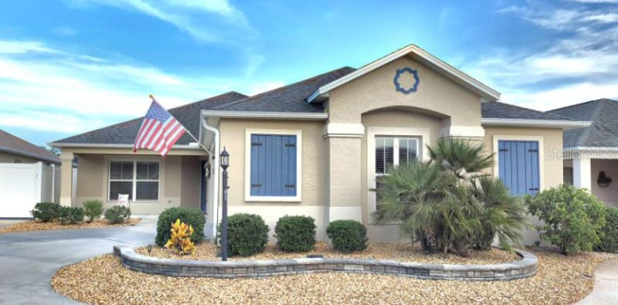 House in The Villages, Florida 3 bedrooms, 156.08 sq.m. № 1849564