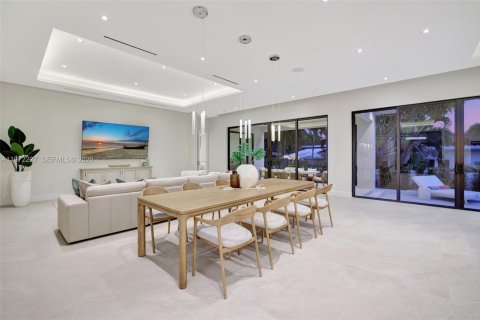 Villa ou maison à vendre à Fort Lauderdale, Floride: 4 chambres, 351.73 m2 № 2041399 - photo 15
