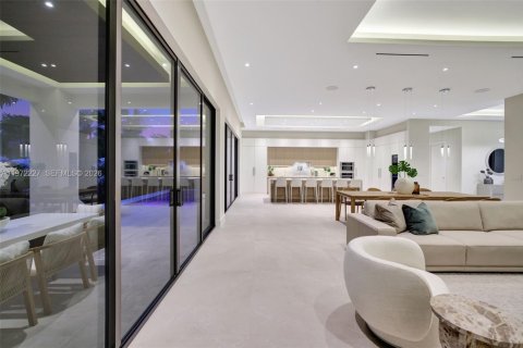 Villa ou maison à vendre à Fort Lauderdale, Floride: 4 chambres, 351.73 m2 № 2041399 - photo 24