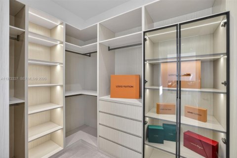 Villa ou maison à vendre à Fort Lauderdale, Floride: 4 chambres, 351.73 m2 № 2041399 - photo 27