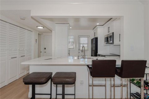 Купить кондоминиум в Дейви, Флорида 1 спальня, 68.84м2, № 2065563 - фото 7