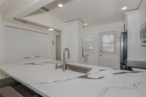 Купить кондоминиум в Дейви, Флорида 1 спальня, 68.84м2, № 2065563 - фото 8