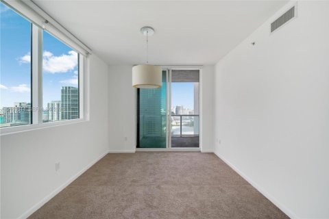 Copropriété à louer à Miami, Floride: 2 chambres, 111.76 m2 № 2425045 - photo 13