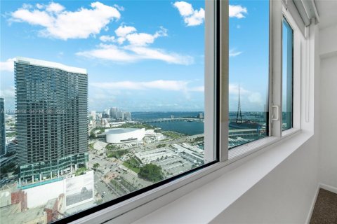 Copropriété à louer à Miami, Floride: 2 chambres, 111.76 m2 № 2425045 - photo 24