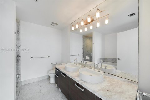Copropriété à louer à Miami, Floride: 2 chambres, 111.76 m2 № 2425045 - photo 27