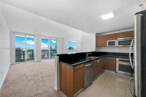 Copropriété à louer à Miami, Floride: 2 chambres, 111.76 m2 № 2425045 - photo 5