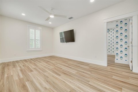 Villa ou maison à vendre à Clearwater, Floride: 5 chambres, 290.88 m2 № 1917992 - photo 25