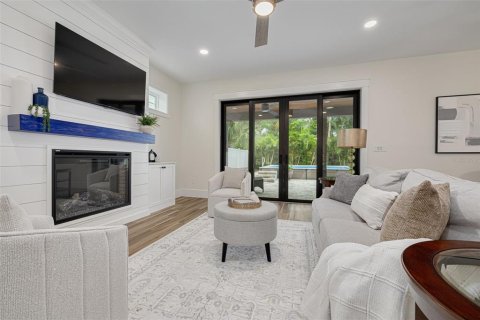 Villa ou maison à vendre à Clearwater, Floride: 5 chambres, 290.88 m2 № 1917992 - photo 11