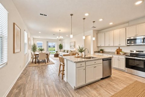 Villa ou maison à louer à Wimauma, Floride: 3 chambres, 192.87 m2 № 2398823 - photo 4